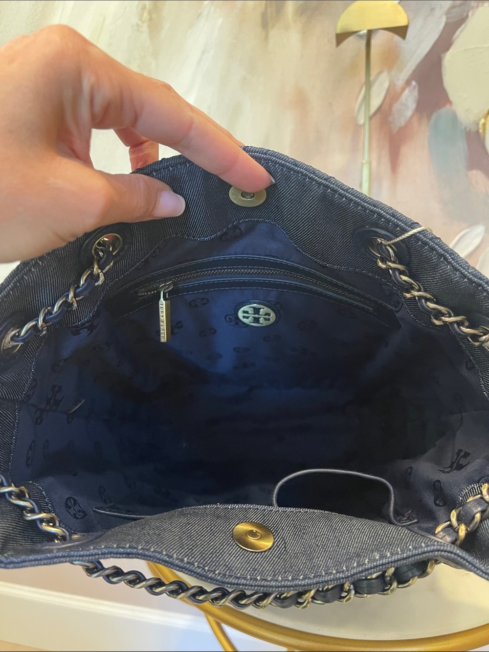 NWT Tory Burch Fleming Denim Quilted Navy Large Backpack with Chain - Picture 7 of 7